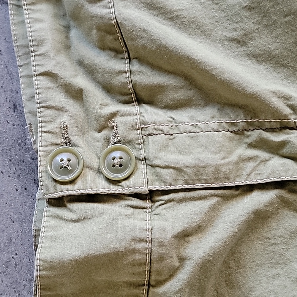 LANE BRYANT Shorts w/ Stylish Belt Loop Design Green size 16 - Picture 3 of 12
